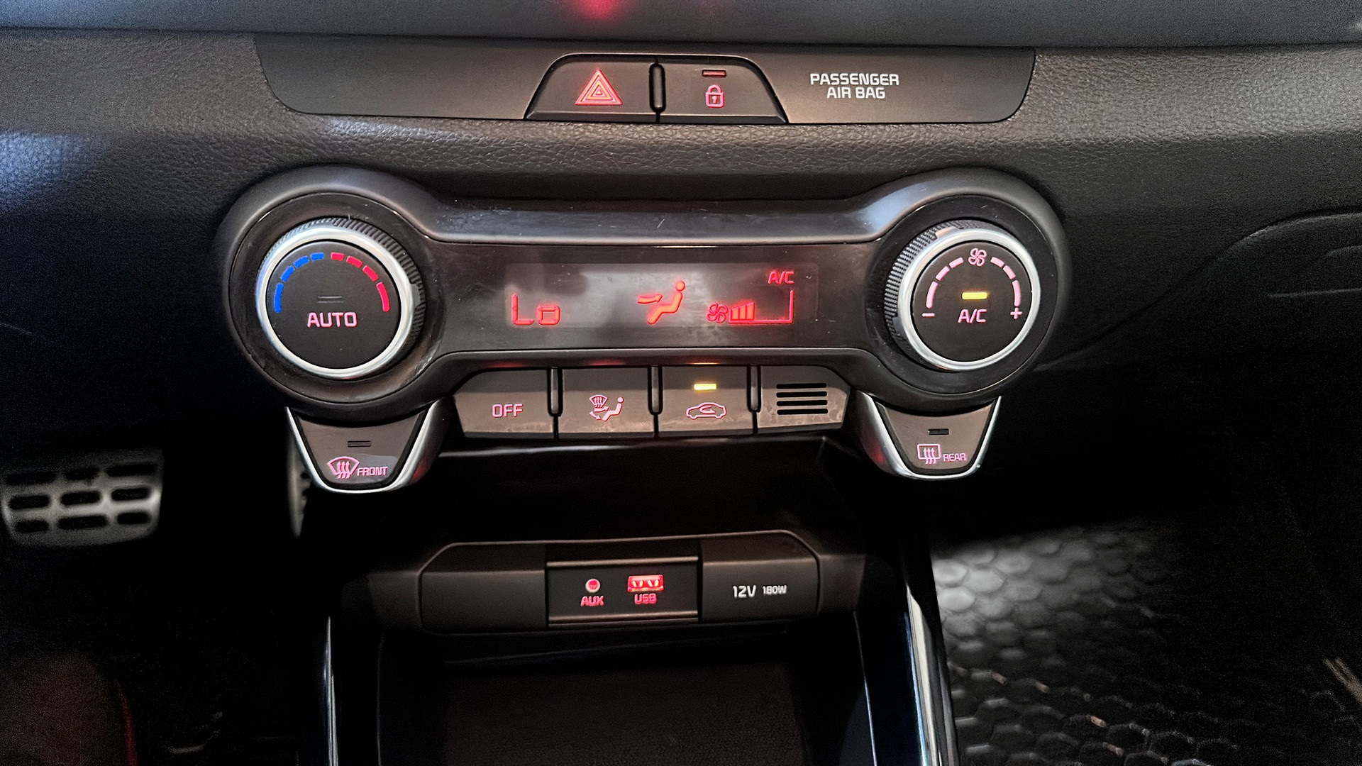 Kia Stonic BAE24N