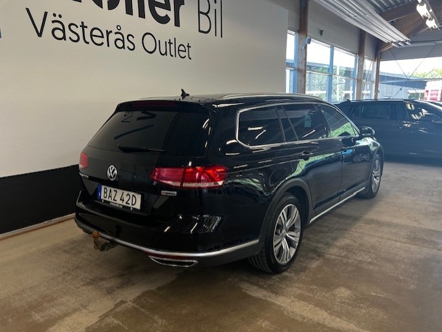 Volkswagen Passat BAZ42D