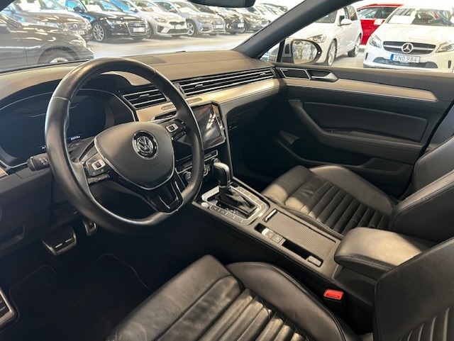Volkswagen Passat BAZ42D