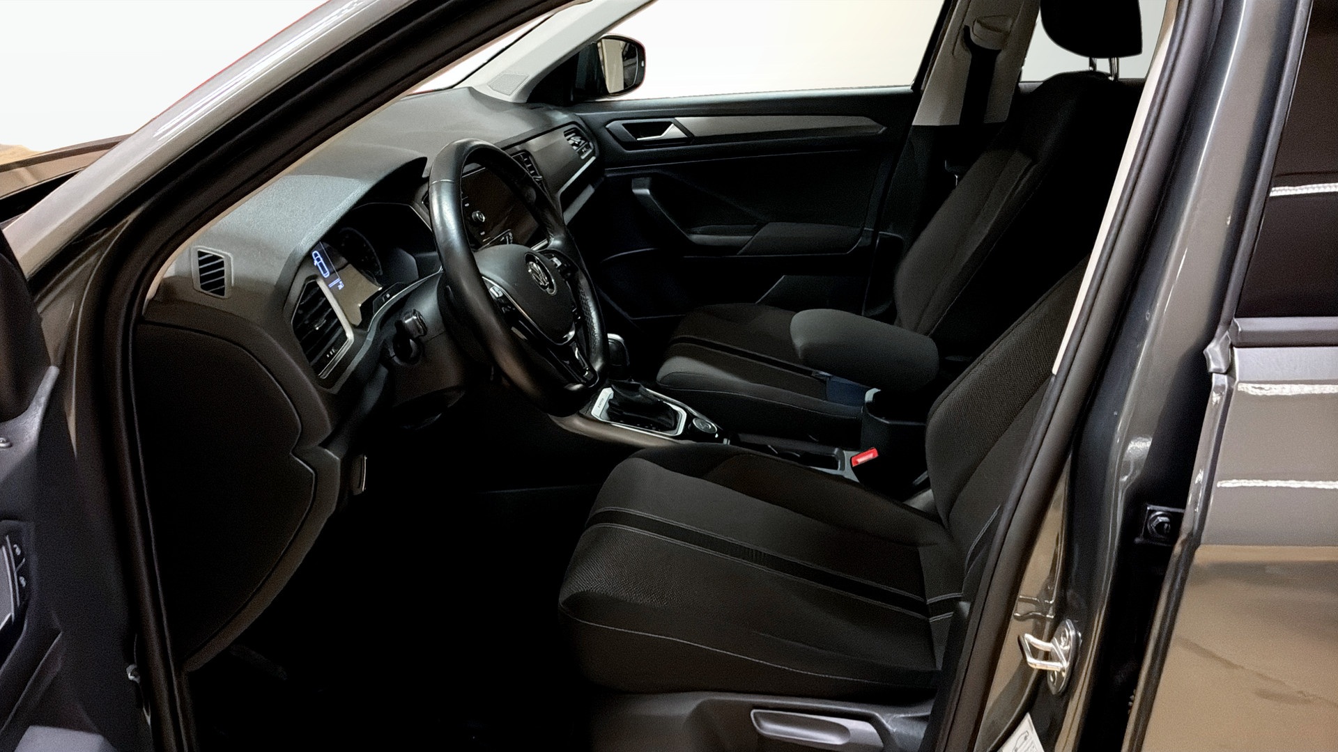Volkswagen T-Roc BBF04G