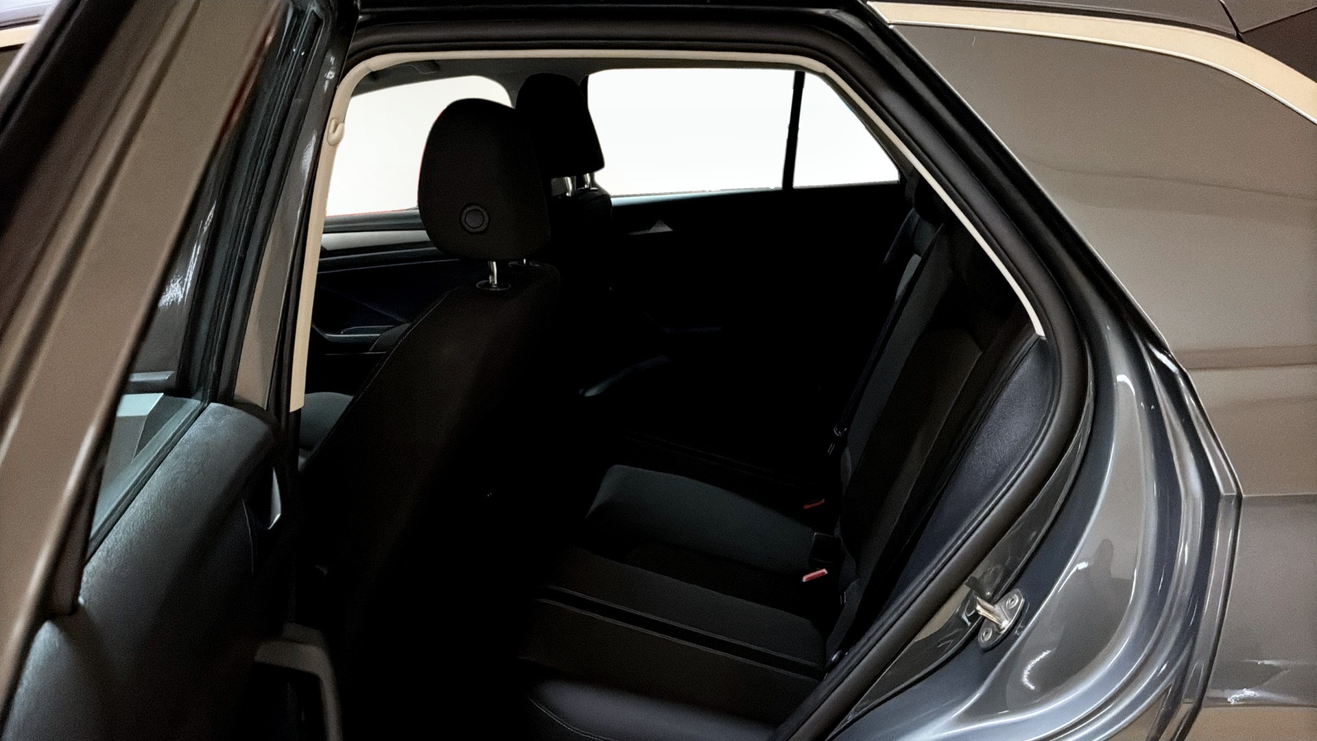 Volkswagen T-Roc BBF04G