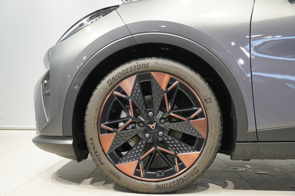 CUPRA Raval BBH65R