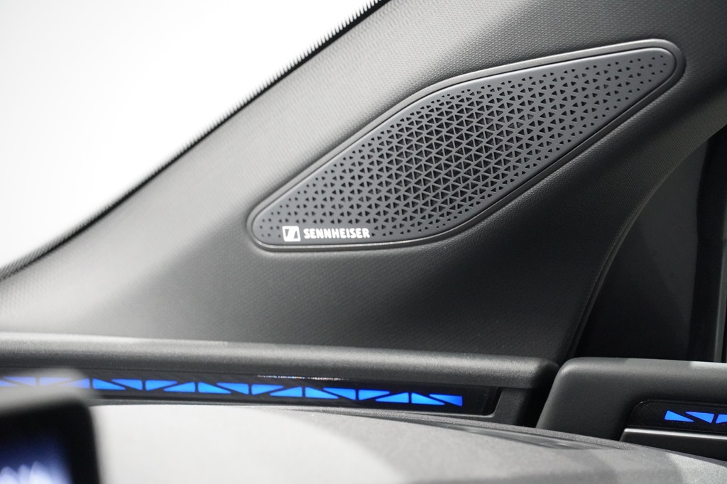 CUPRA Raval BBH65R
