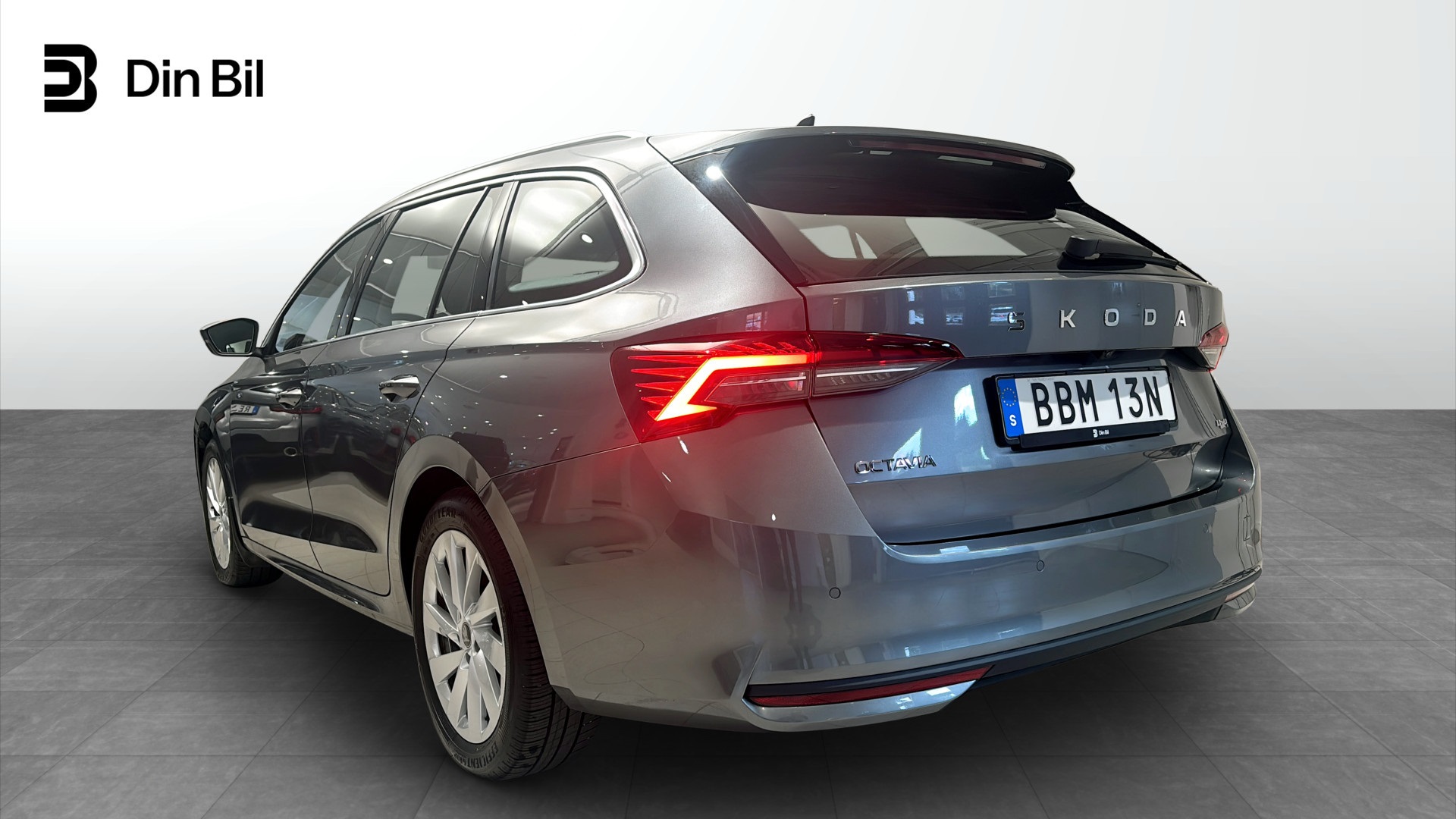 Skoda Octavia Combi BBM13N