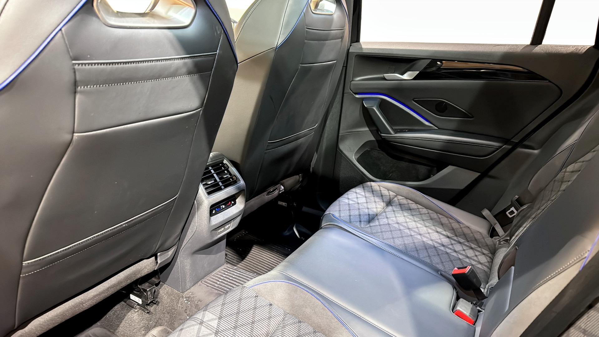 Volkswagen Tiguan BBN14L