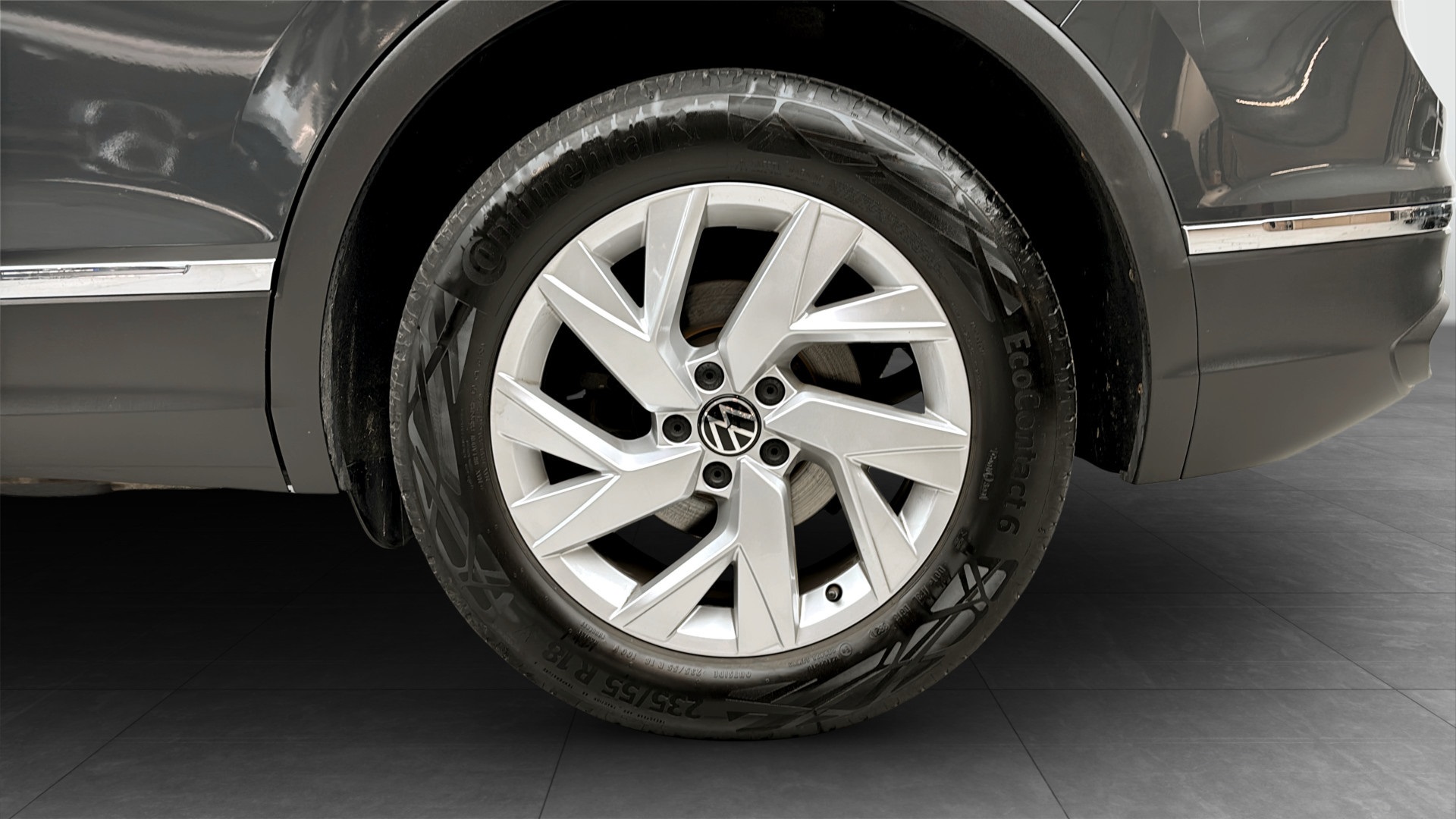 Volkswagen Tiguan BCC34E