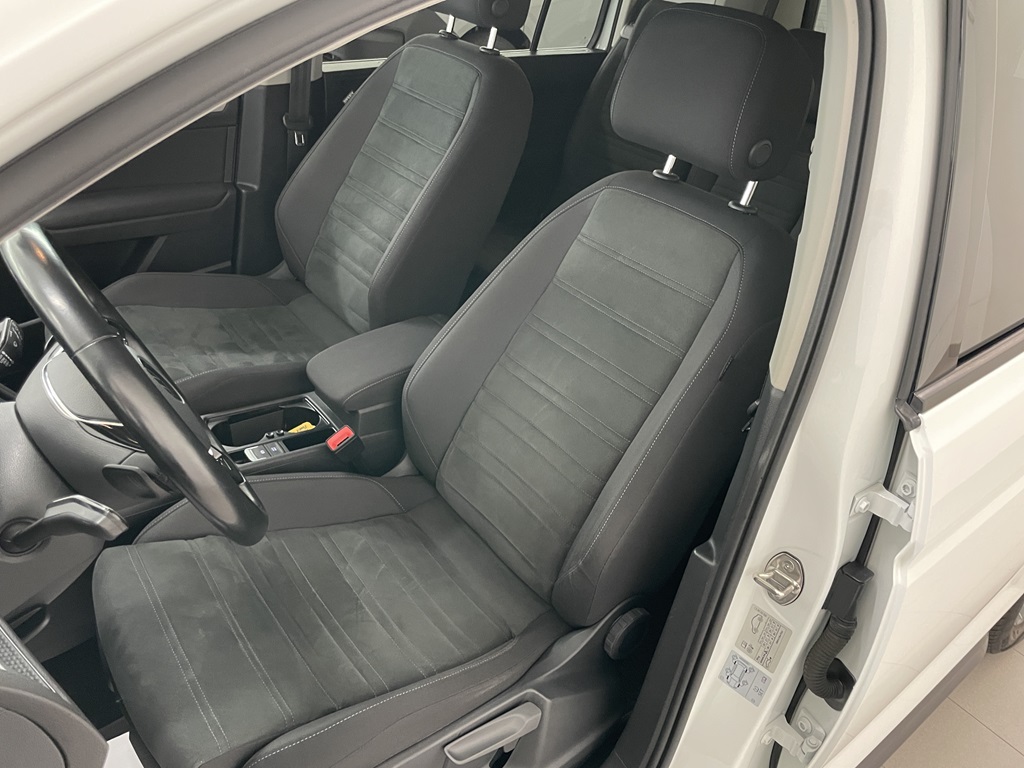 Volkswagen Touran BCF428
