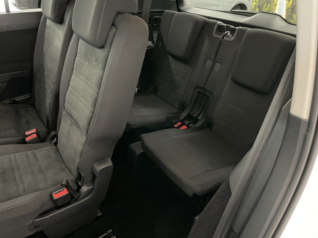 Volkswagen Touran BCF428