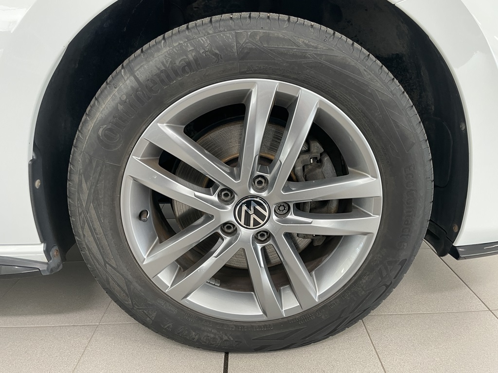 Volkswagen Touran BCF428