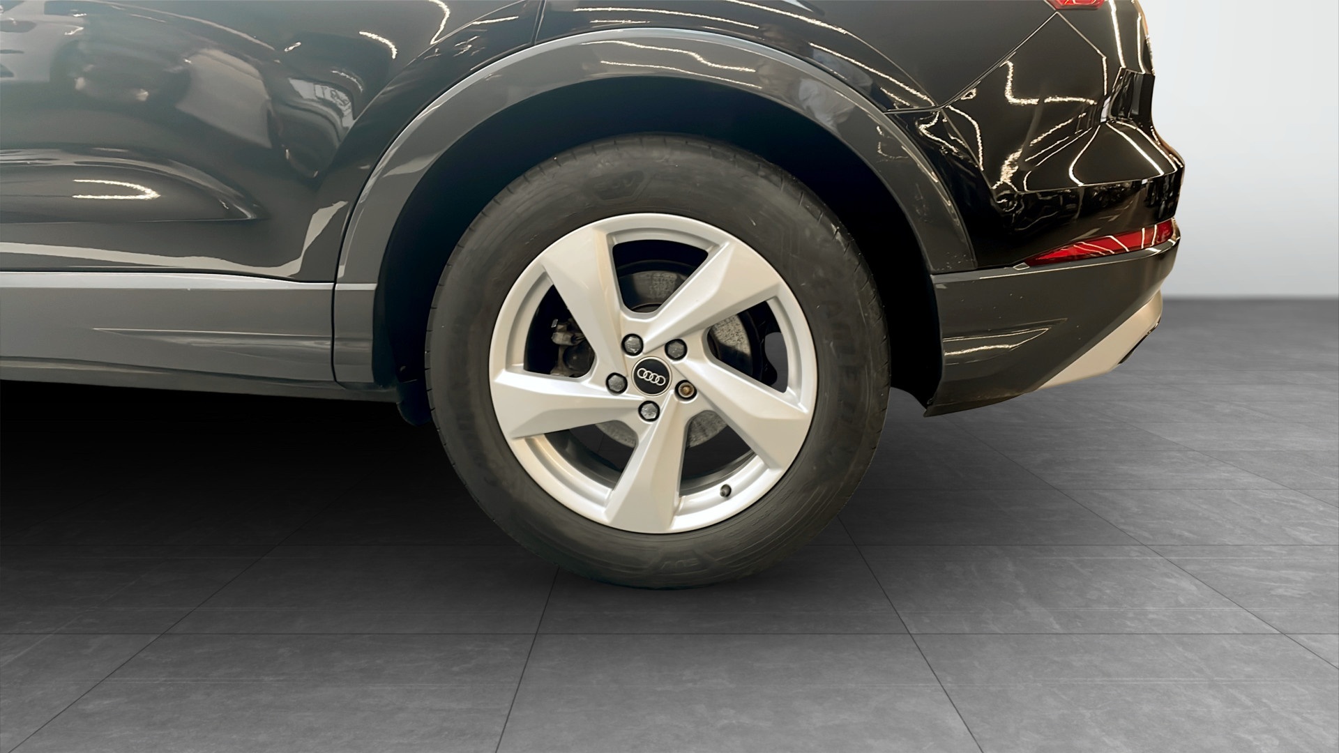Audi Q3 BCH42M