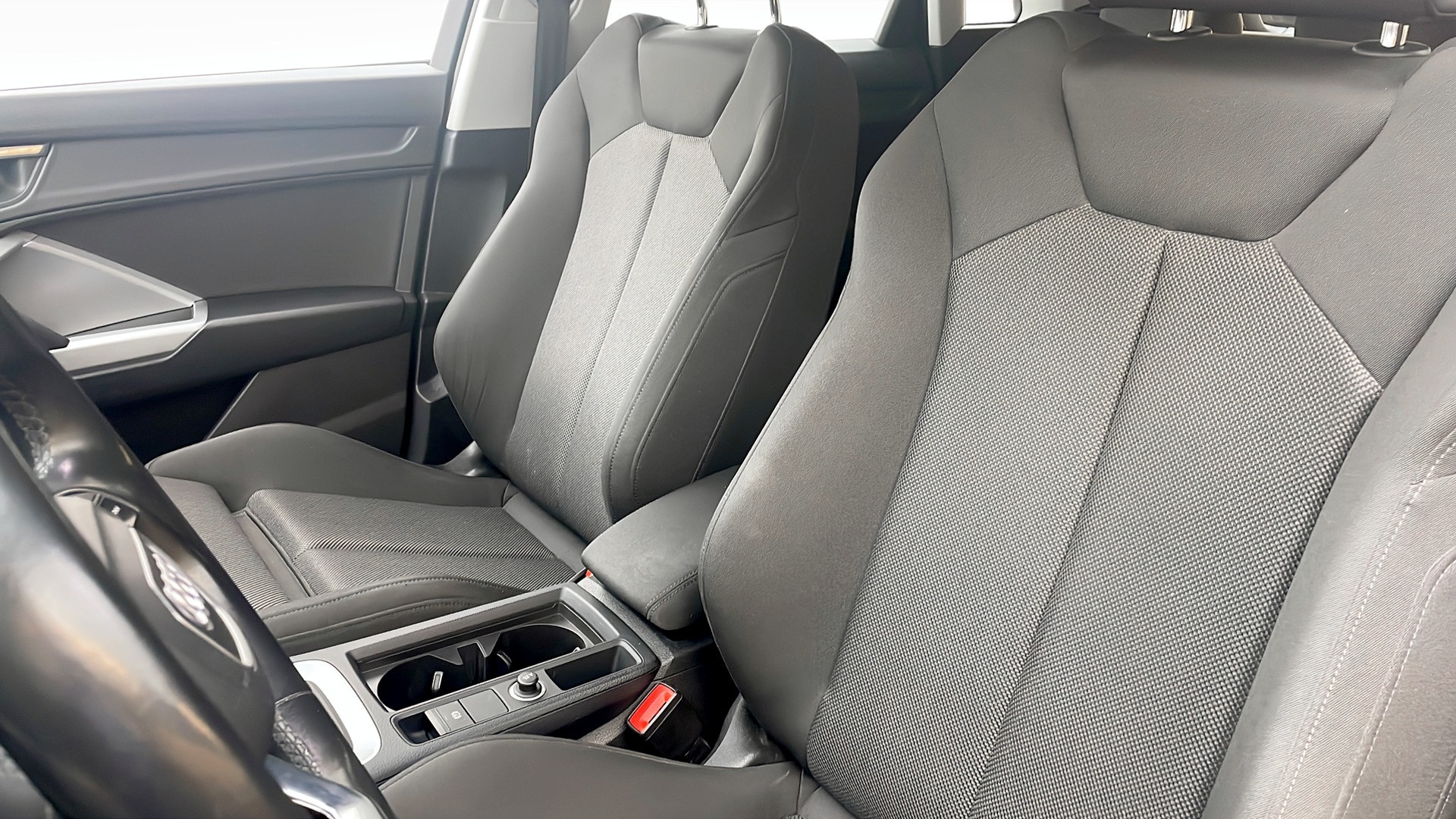 Audi Q3 BCH42M