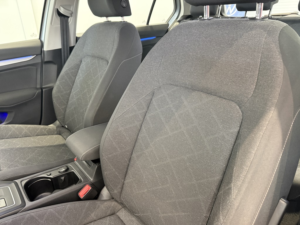 Volkswagen Golf BCU350