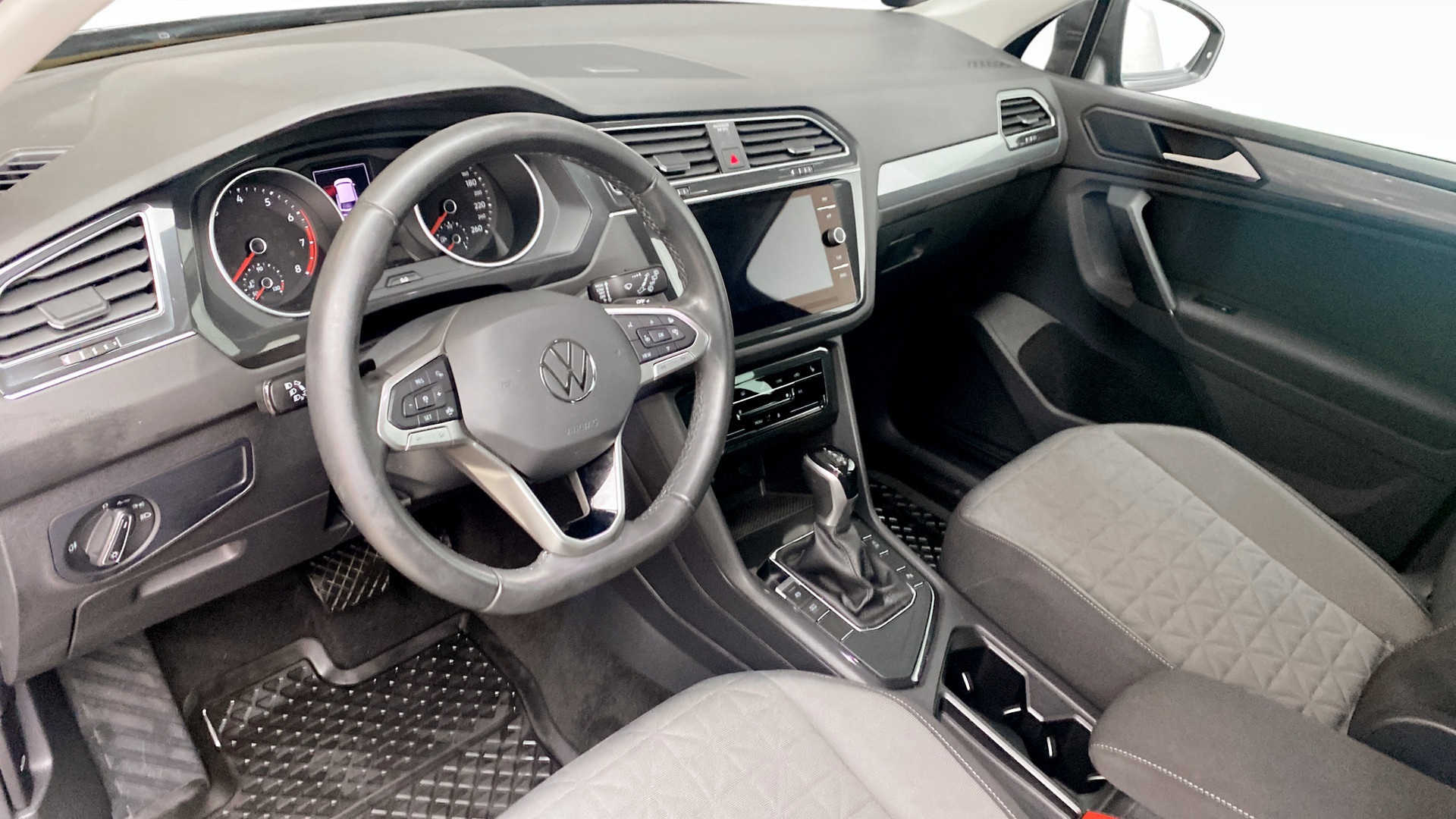 Volkswagen Tiguan BDH35M