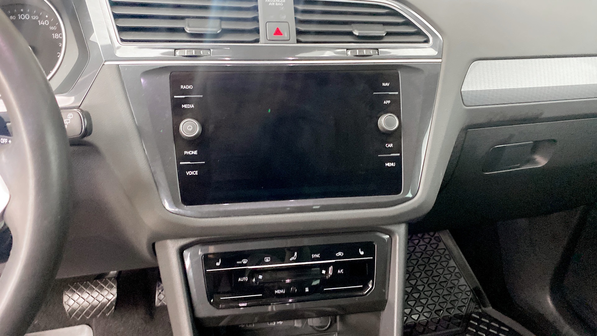Volkswagen Tiguan BDH35M