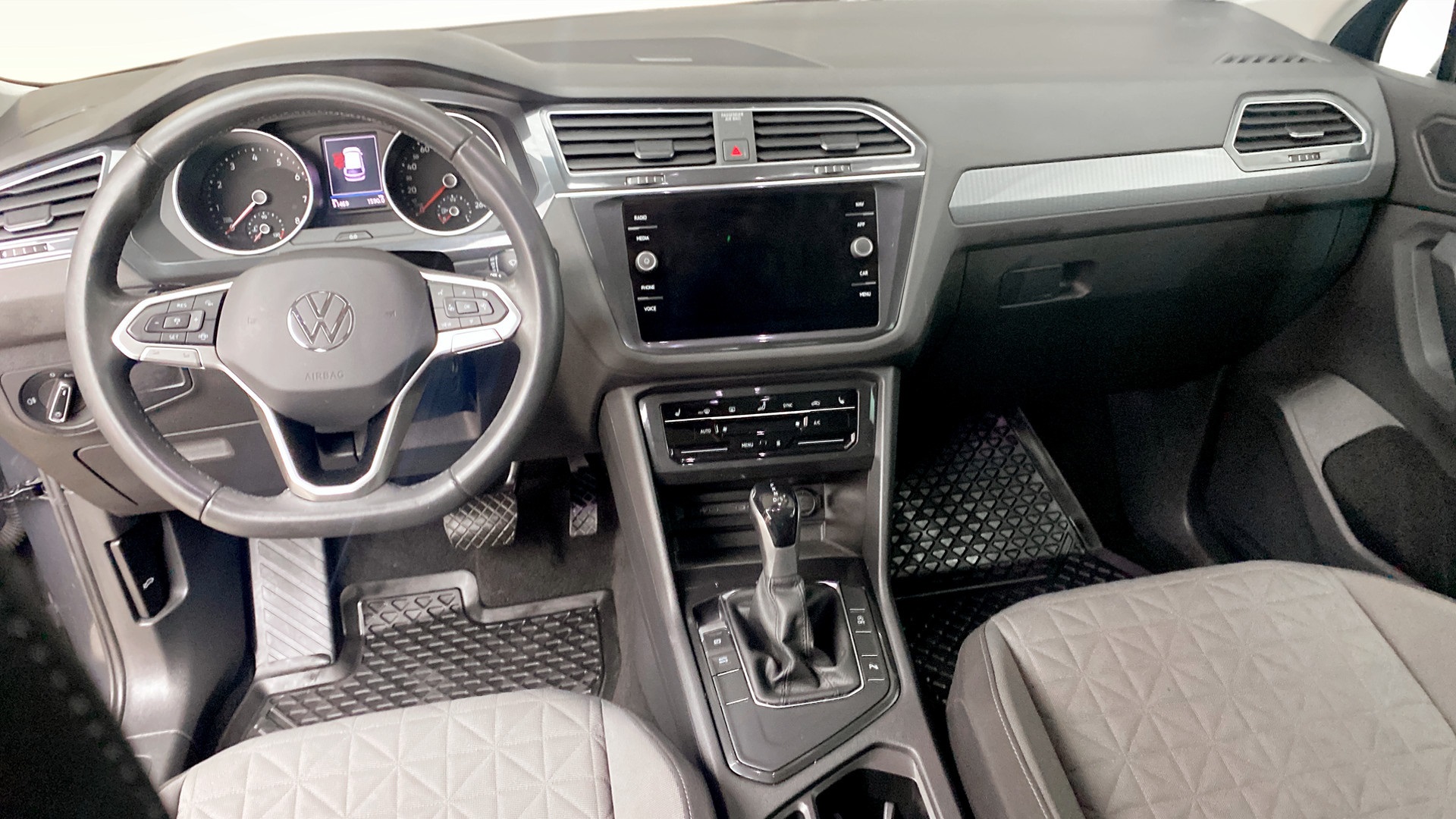 Volkswagen Tiguan BDH35M