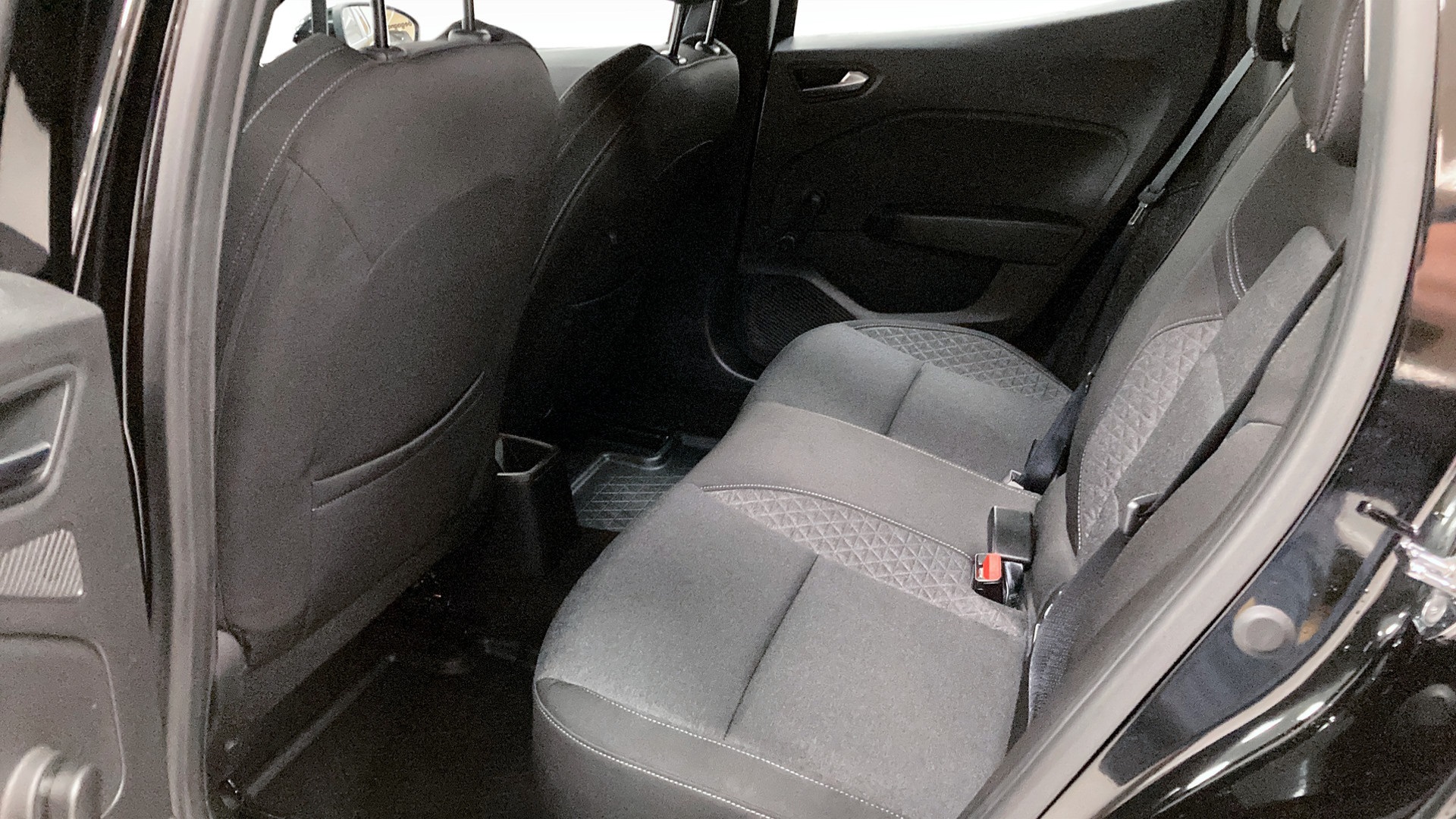 Renault Clio BED94J