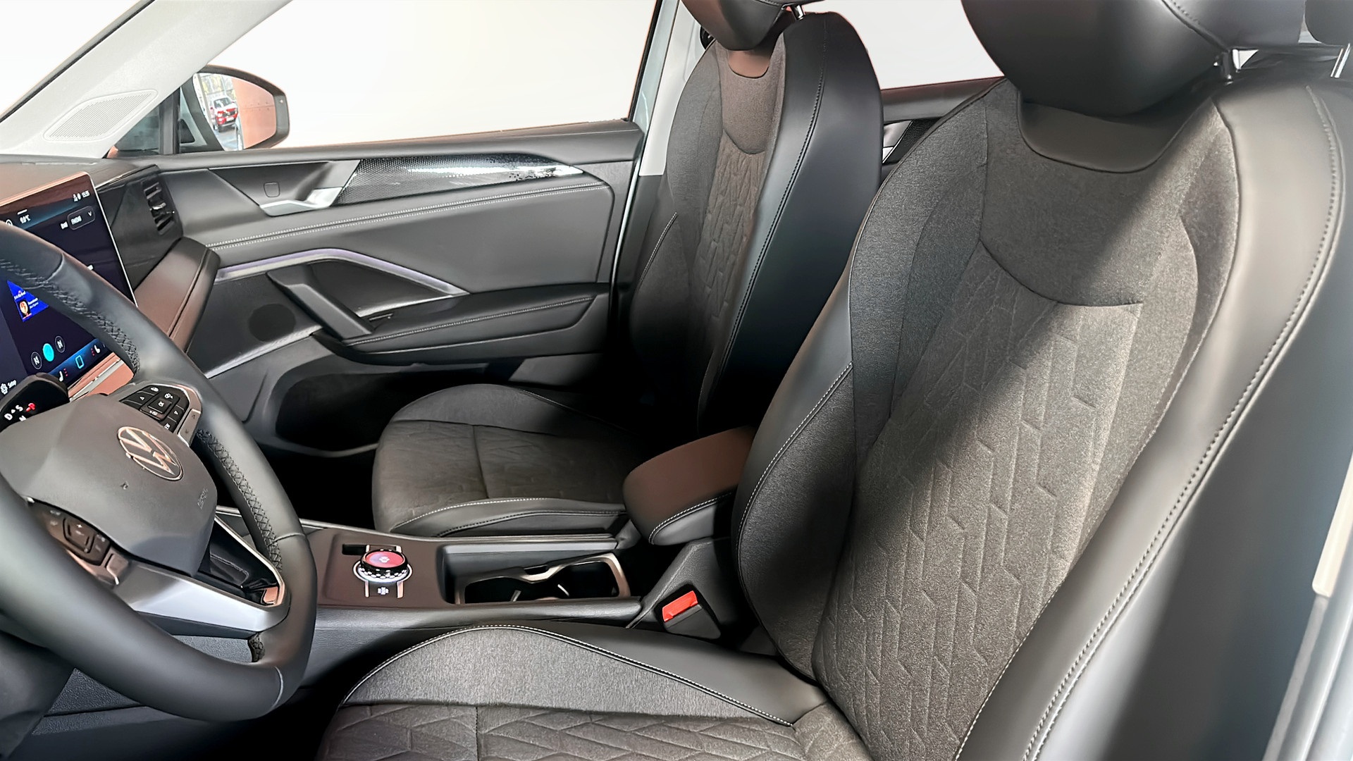 Volkswagen Tiguan BEG76X