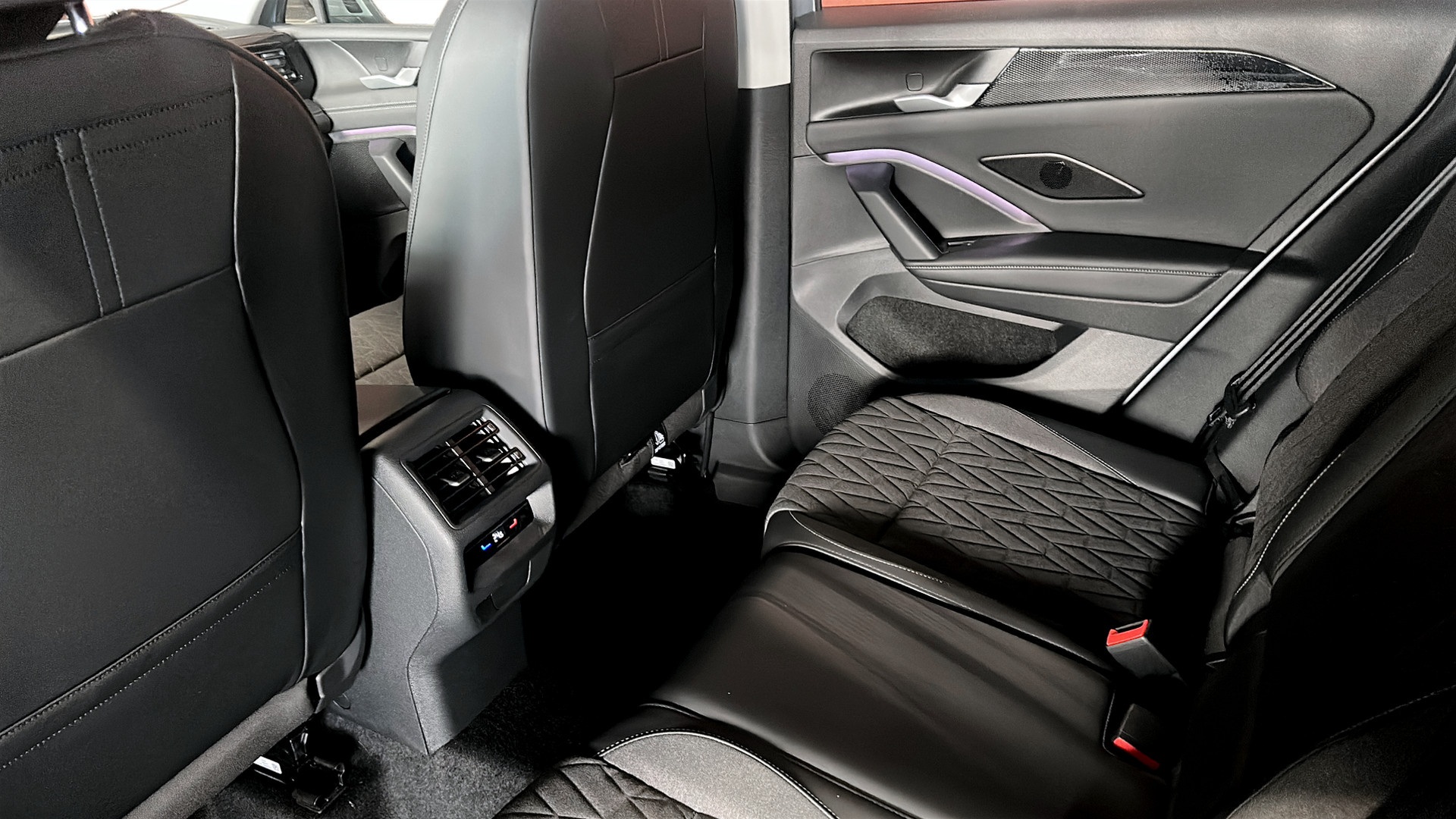 Volkswagen Tiguan BEG76X