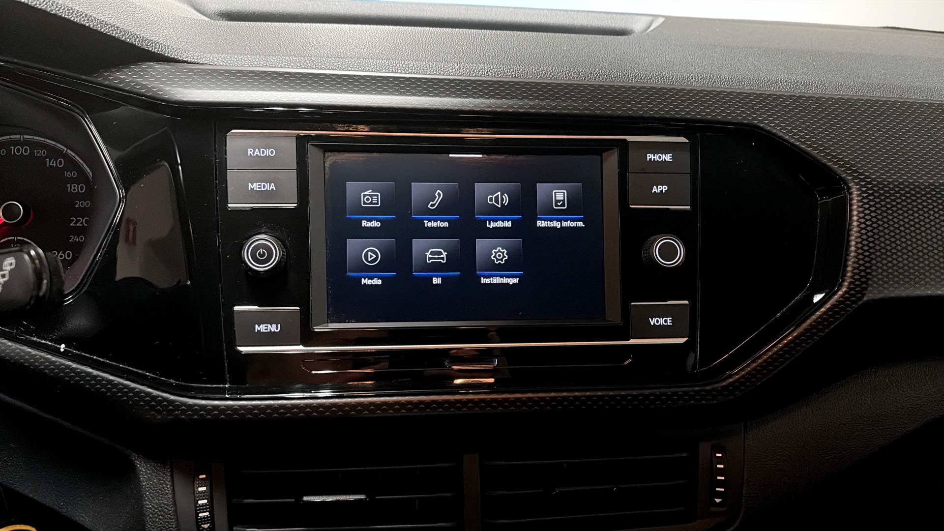 Volkswagen T-Cross BEK42K
