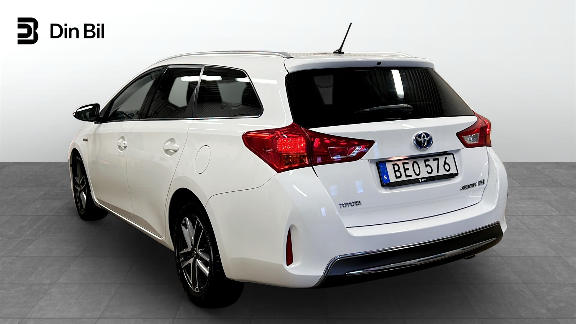 Toyota Auris BEO576
