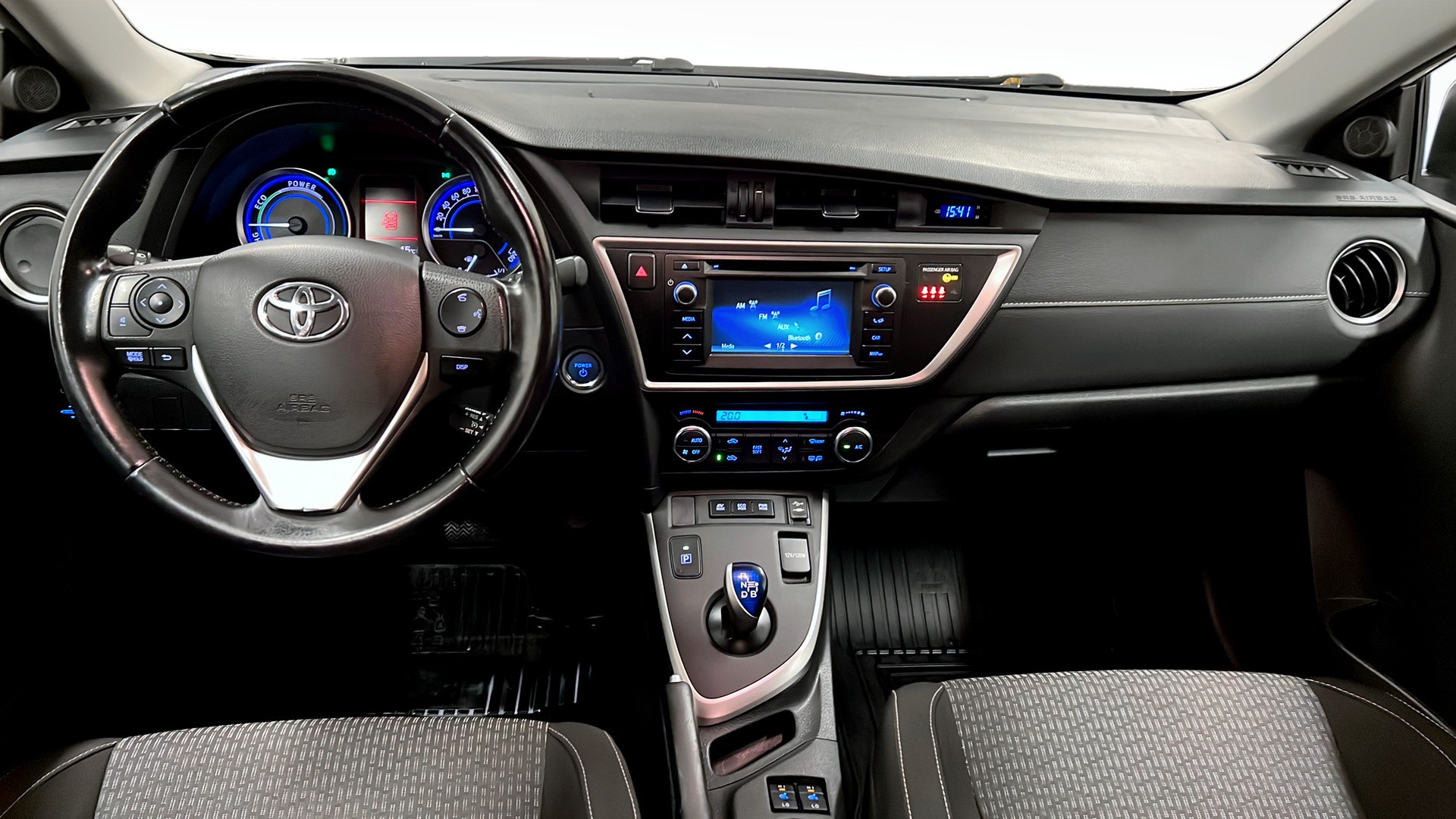 Toyota Auris BEO576
