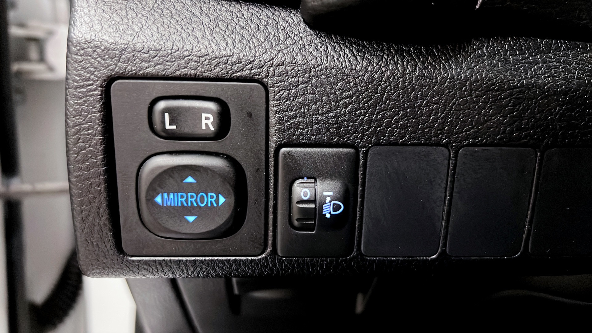 Toyota Auris BEO576