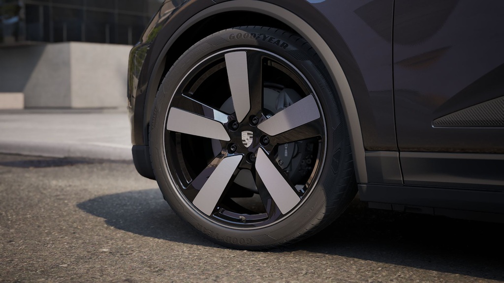 Porsche Macan BFJ16E