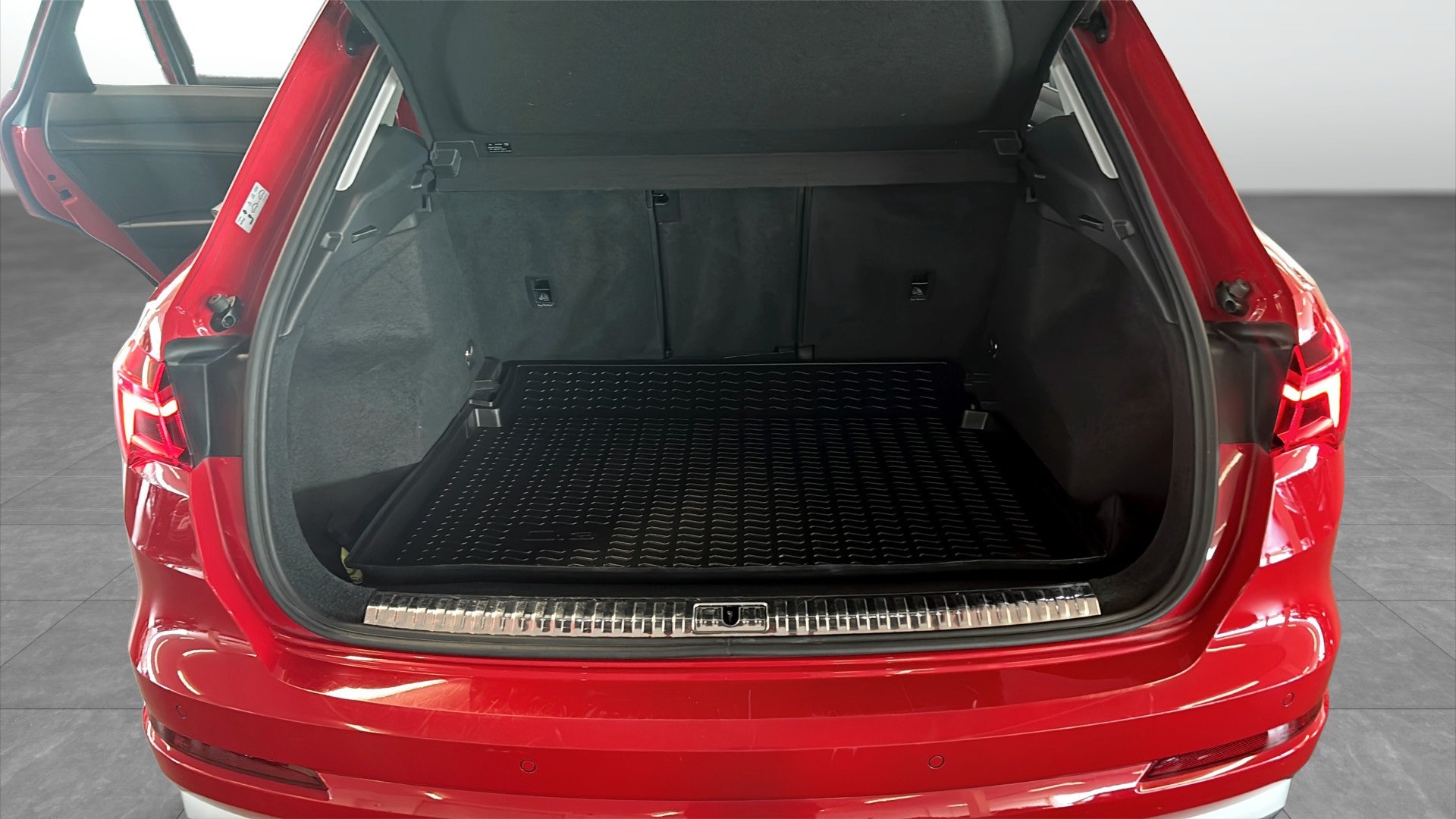 Audi Q3 BFN03L