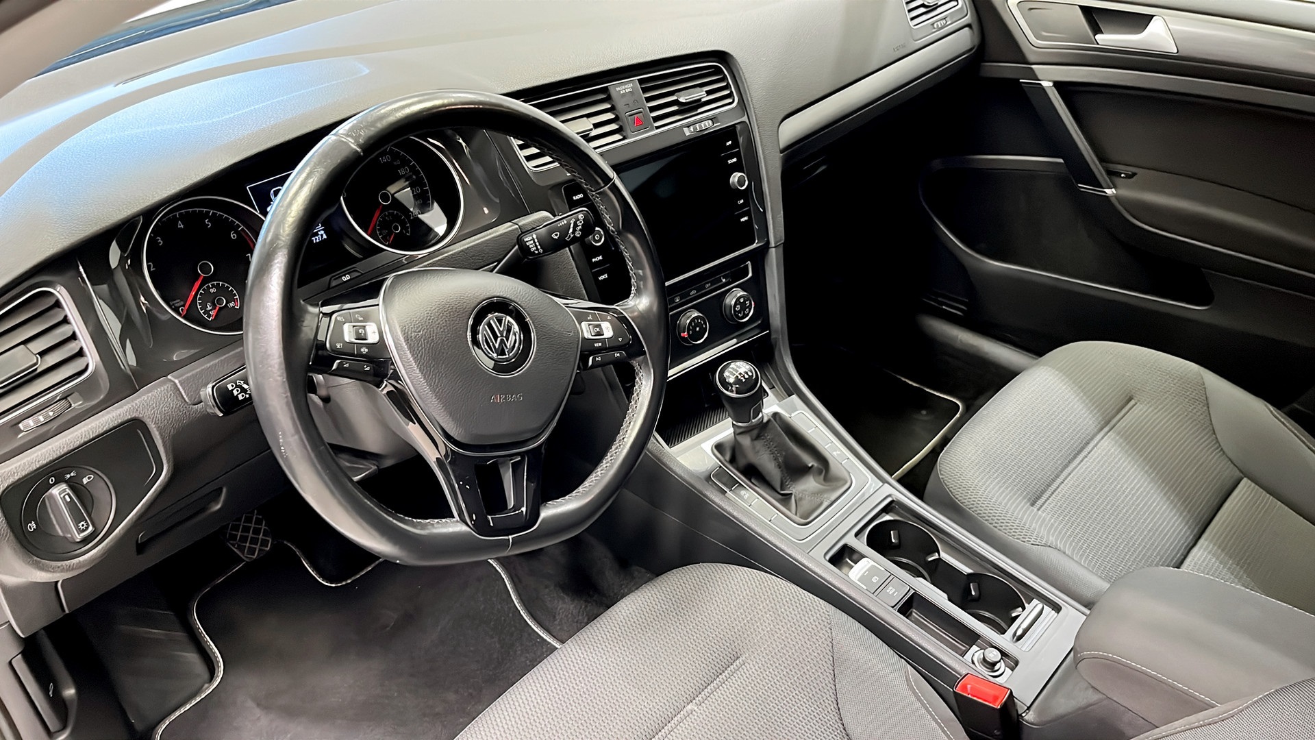 Volkswagen Golf BFX42Y