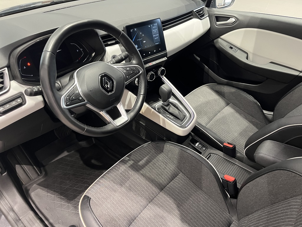 Renault Clio BGM65H