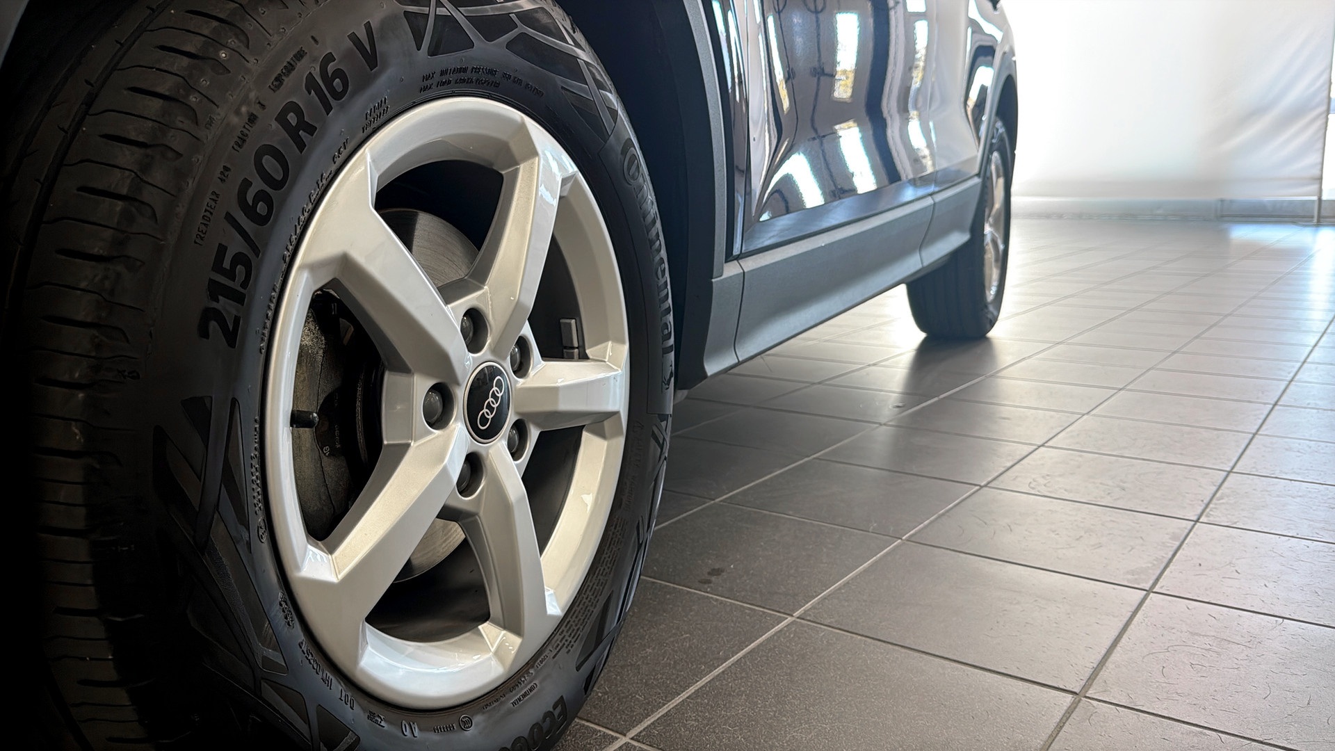 Audi Q2 BGM75S