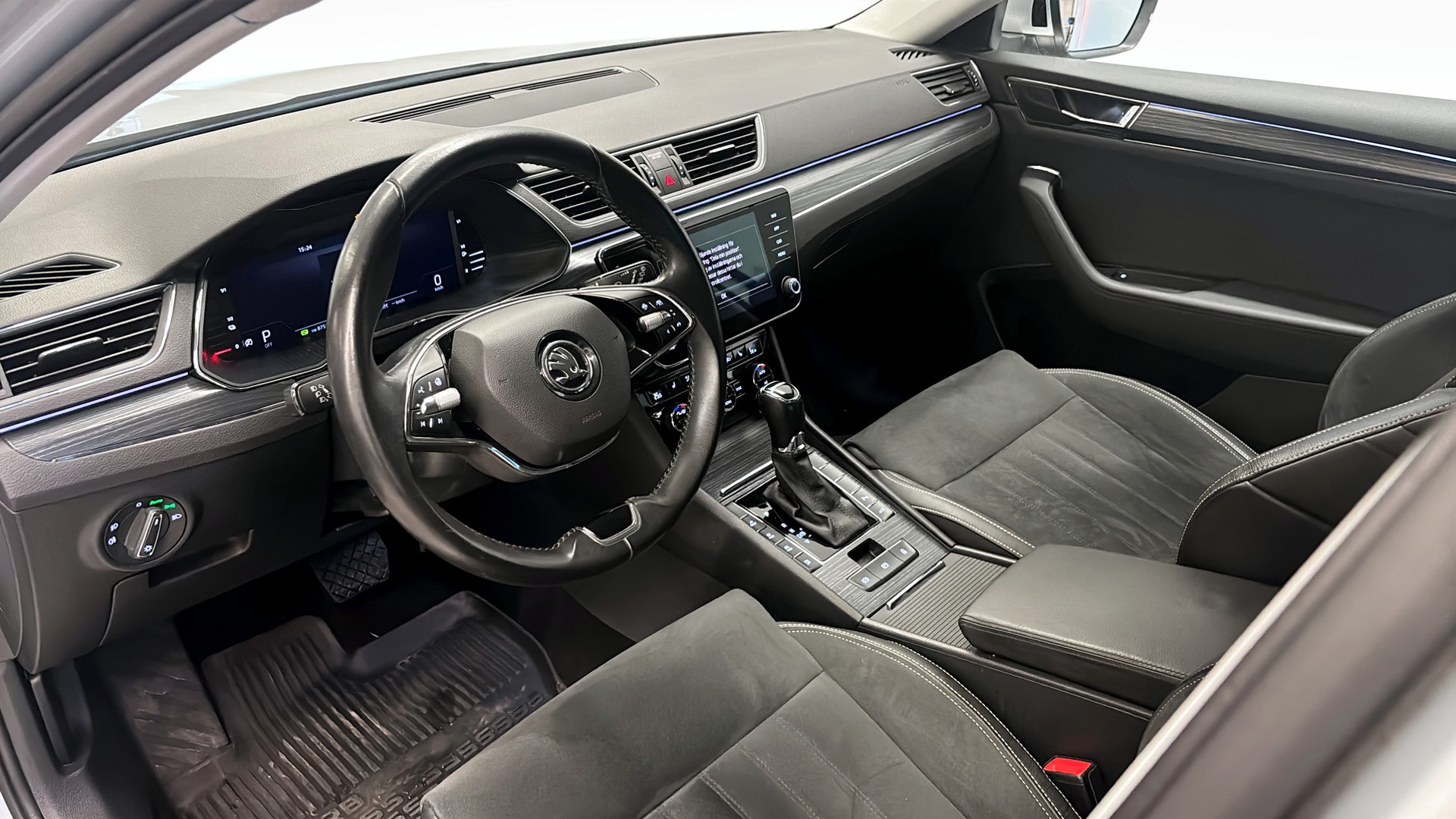 Skoda Superb Combi BGT75Z