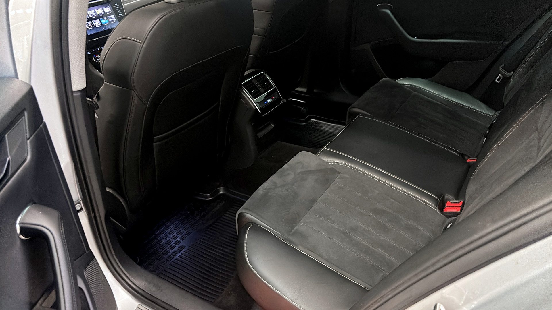 Skoda Superb Combi BGT75Z