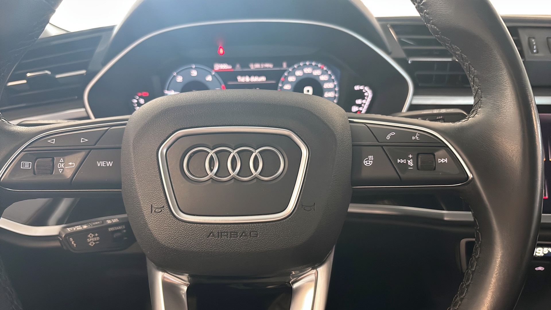 Audi Q3 BHC03Z