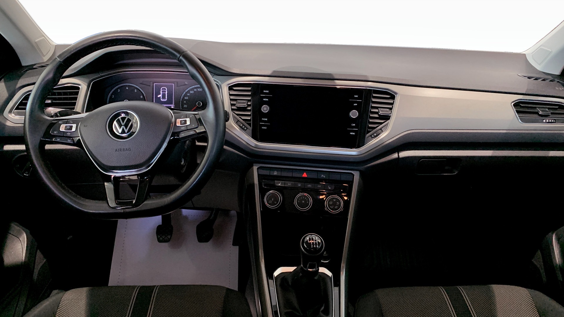 Volkswagen T-Roc BHG34F