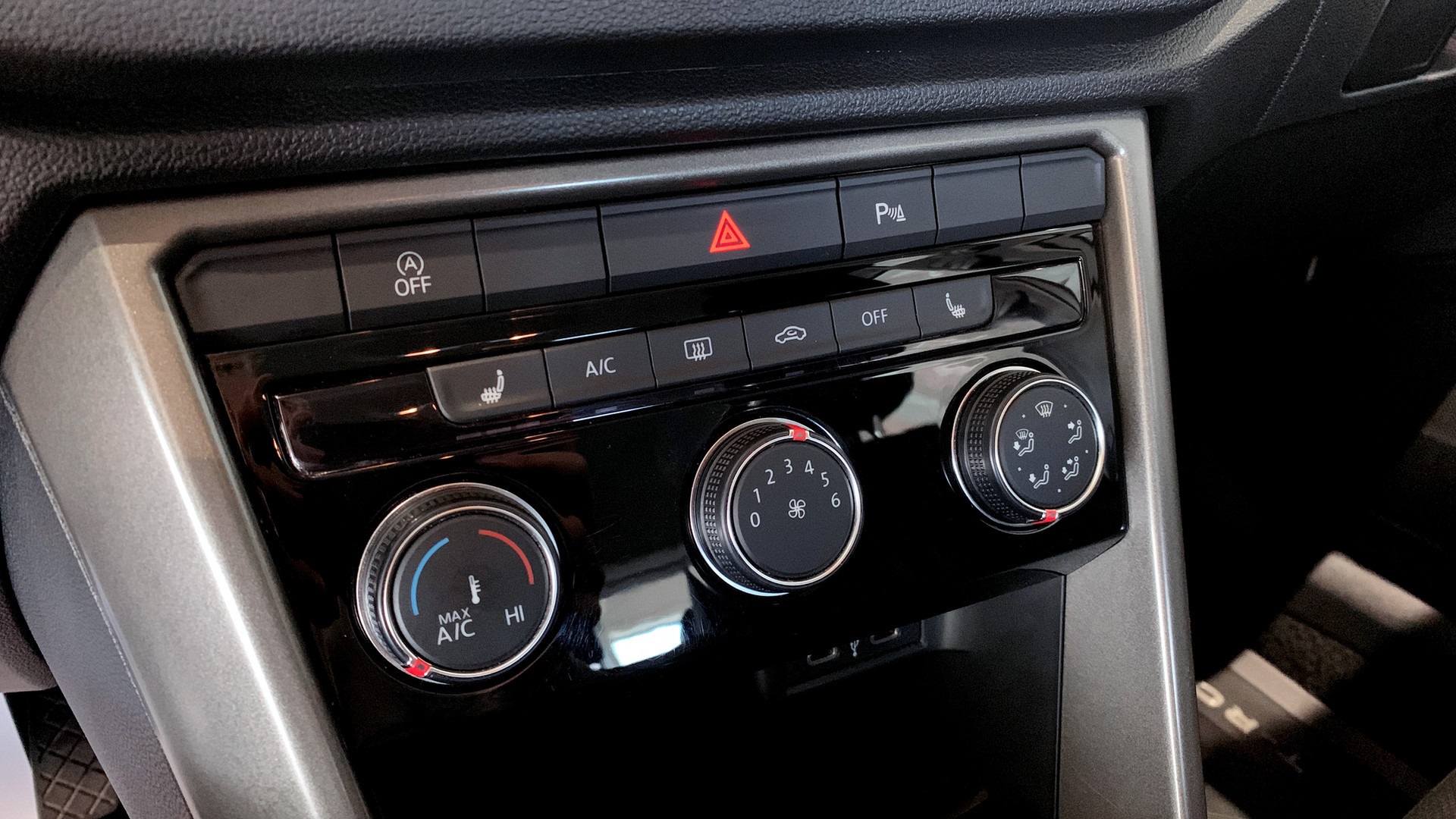 Volkswagen T-Roc BHG34F
