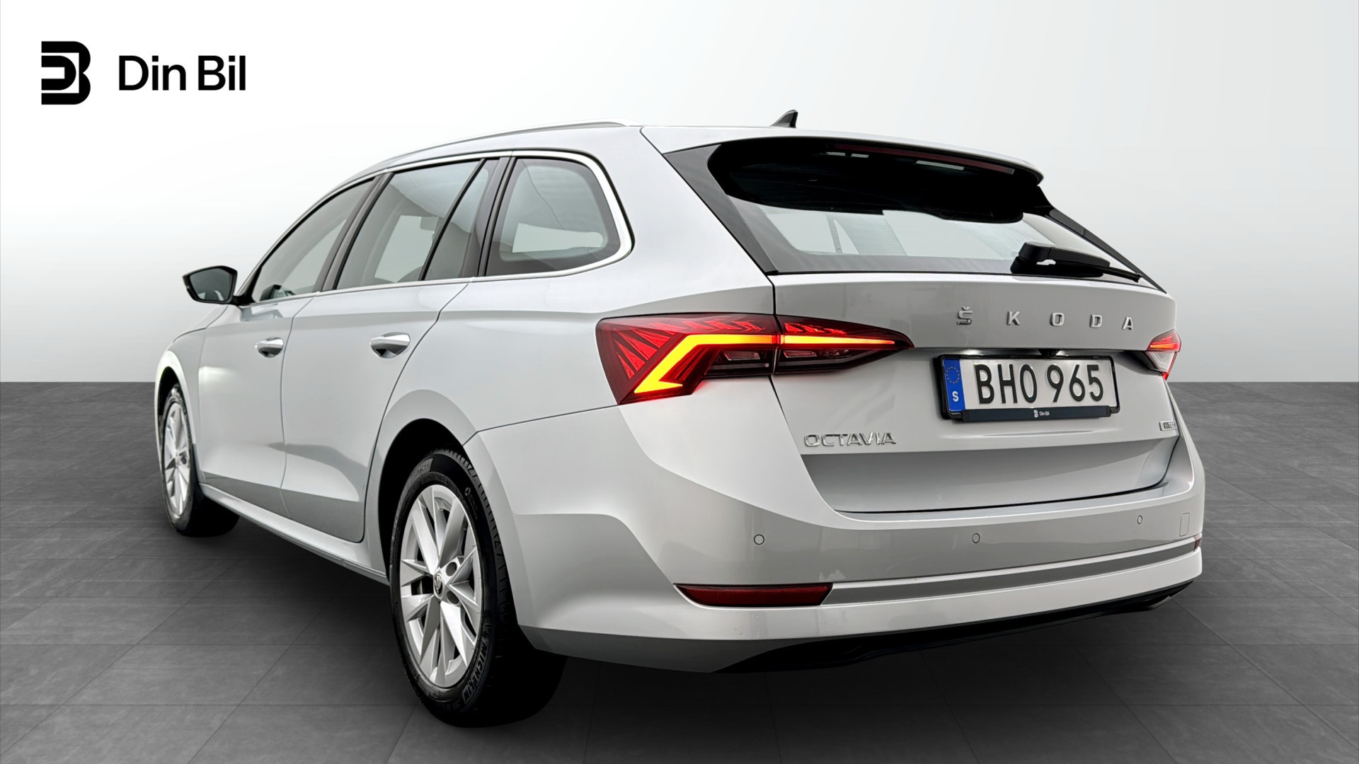 Skoda Octavia Combi BHO965