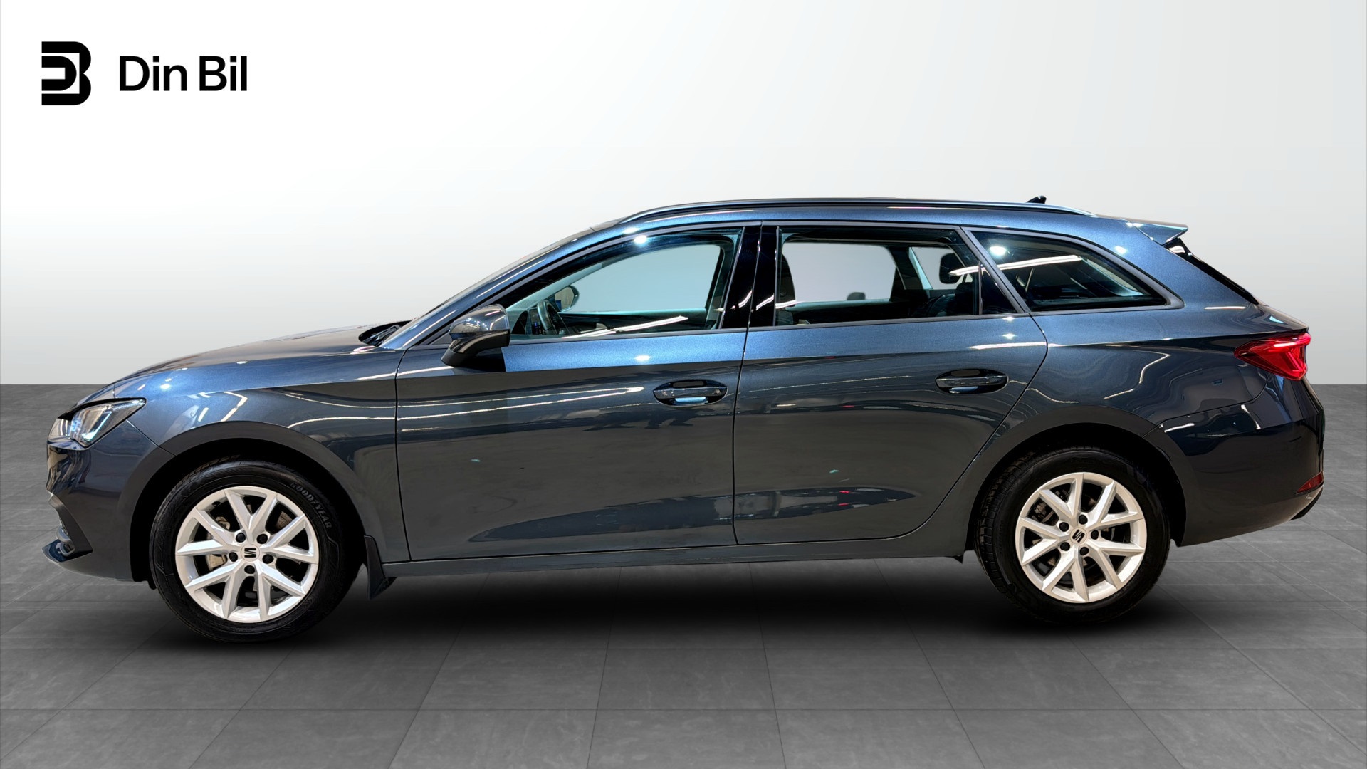 SEAT Leon Sportstourer BJB44E