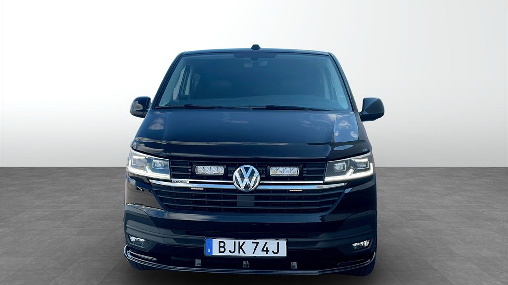 Volkswagen T6.1 Transporter lång hjulbas BJK74J