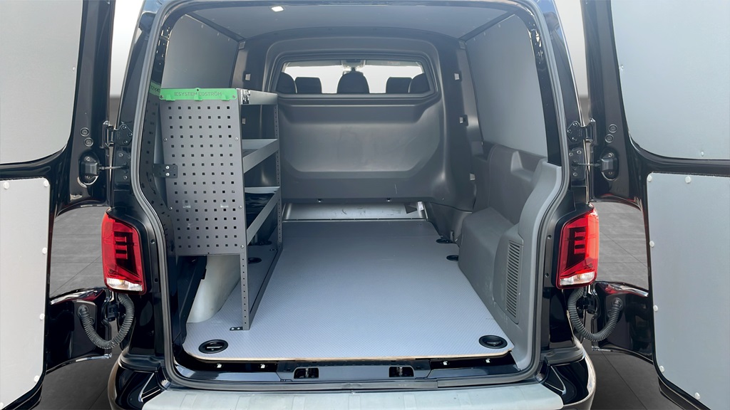 Volkswagen T6.1 Transporter lång hjulbas BJK74J