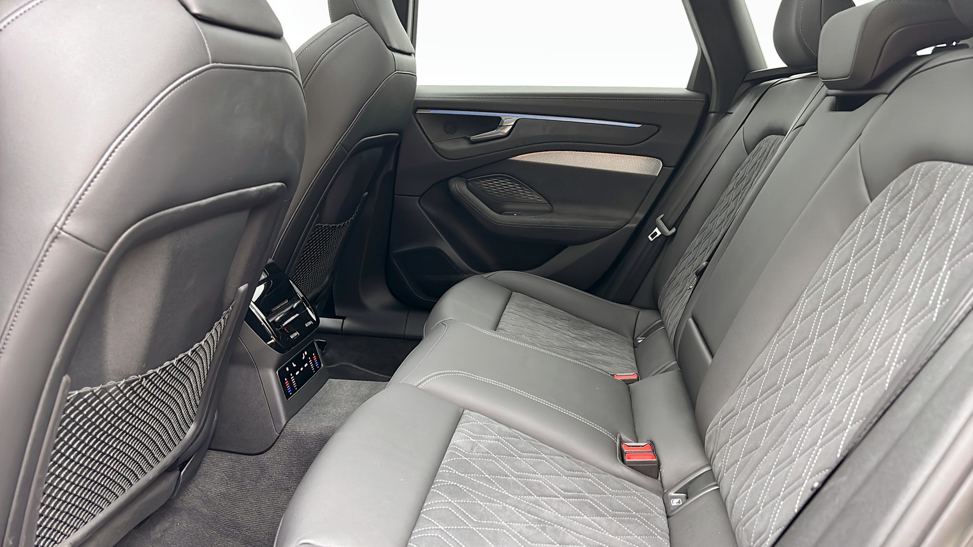 Audi A6 Avant BJP10T
