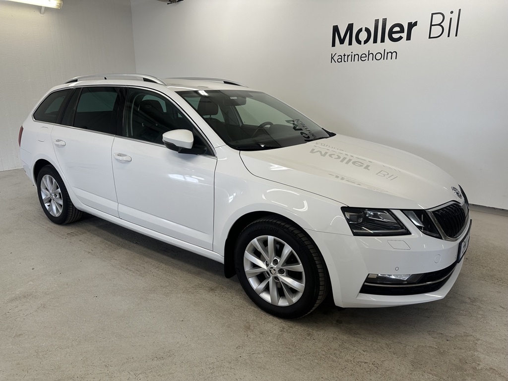 Skoda Octavia Combi BKK738