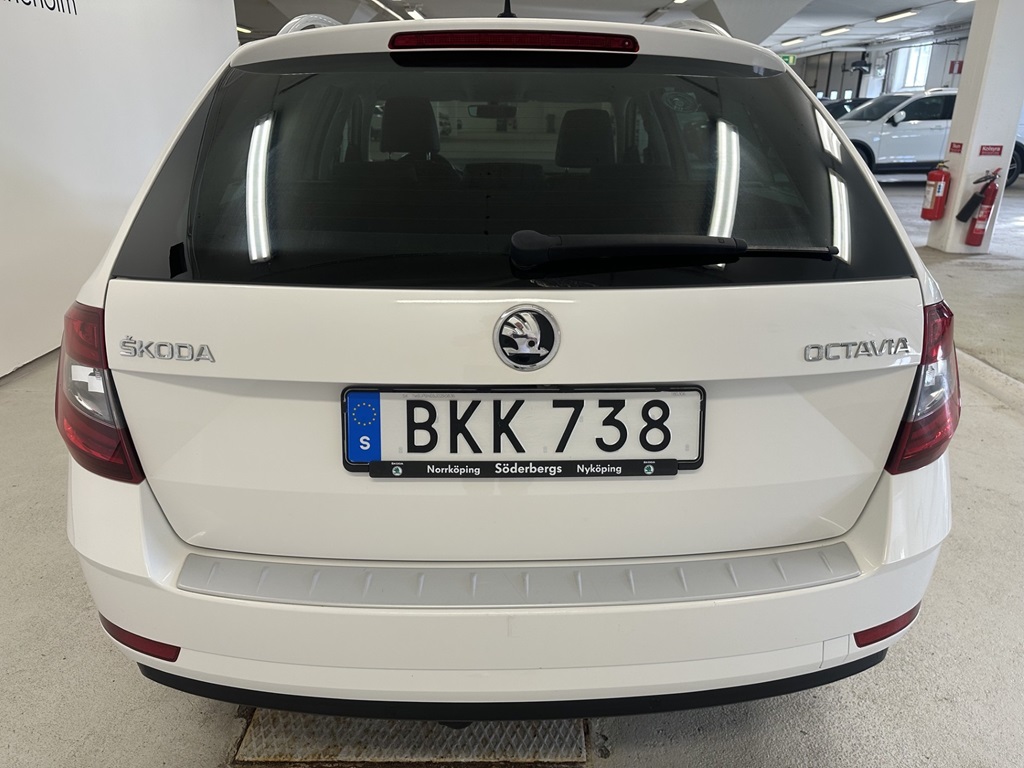 Skoda Octavia Combi BKK738