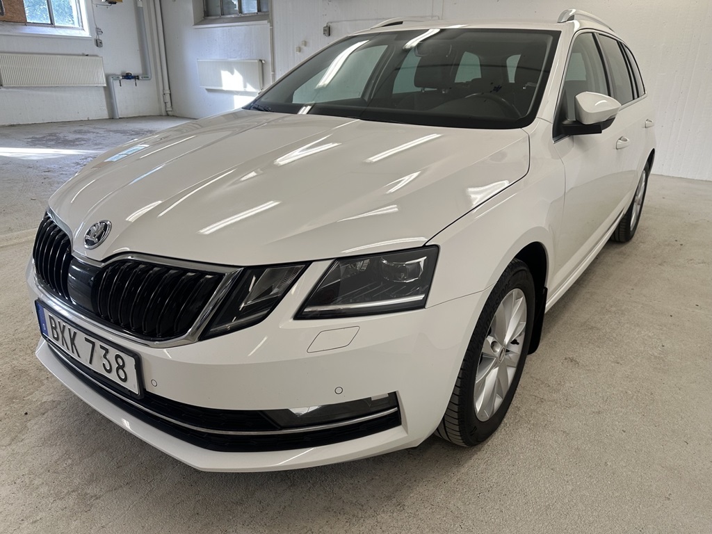 Skoda Octavia Combi BKK738
