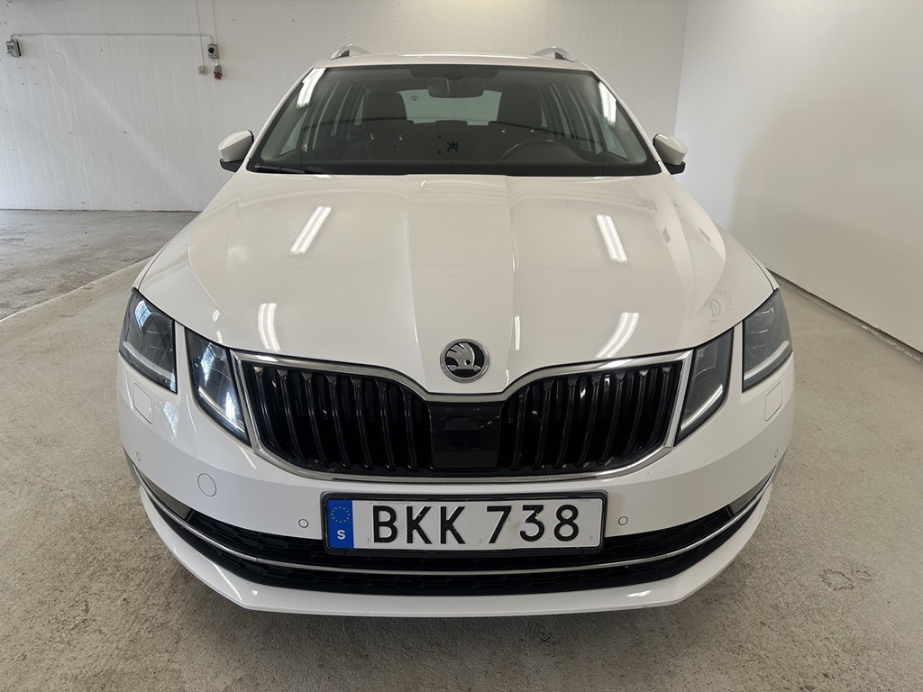Skoda Octavia Combi BKK738