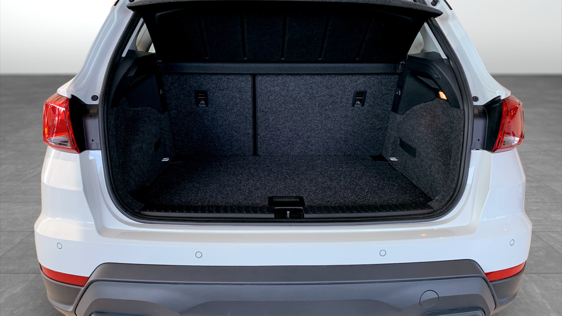 SEAT Arona BKP06Y