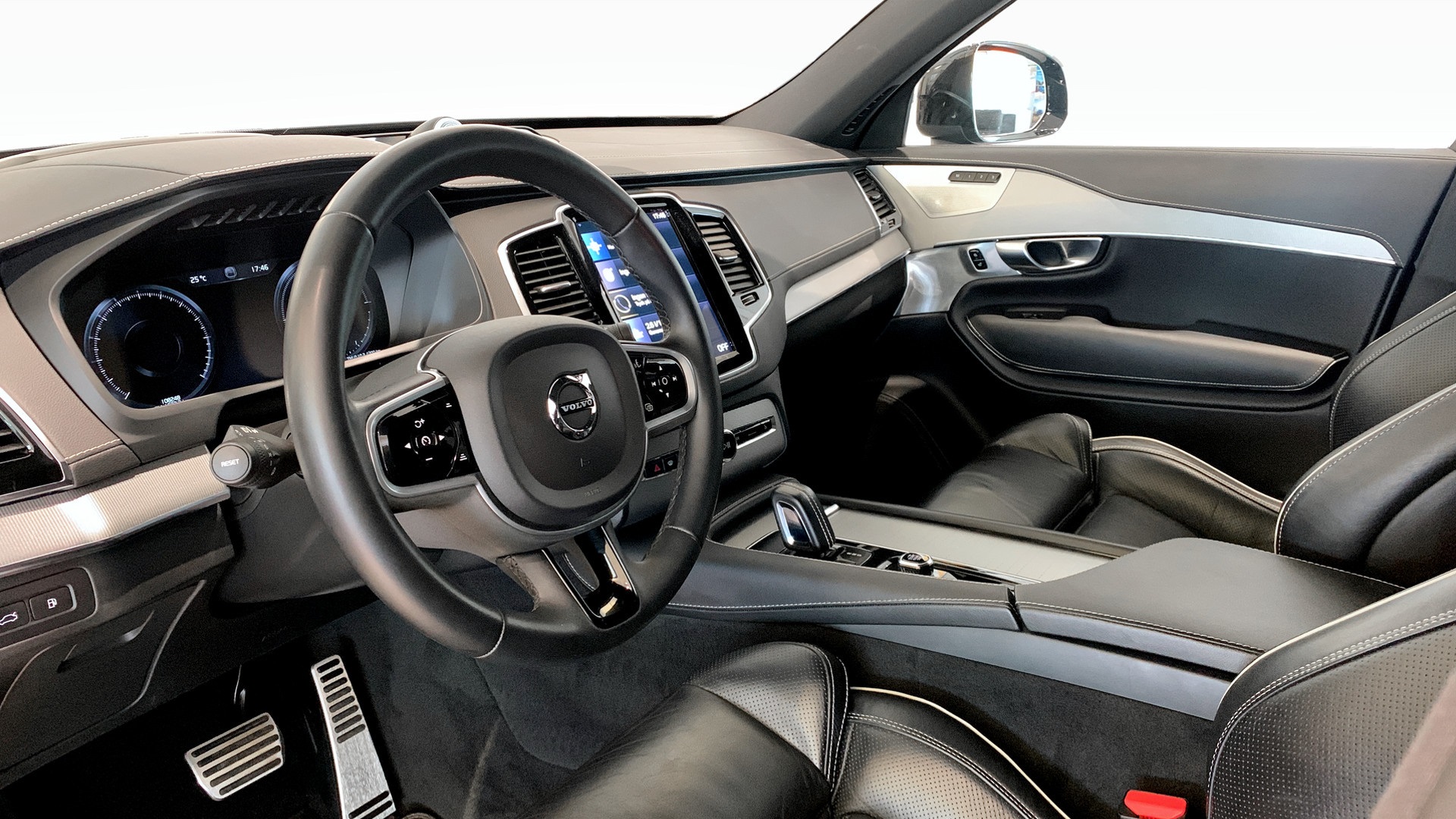 Volvo XC90 BLX03W
