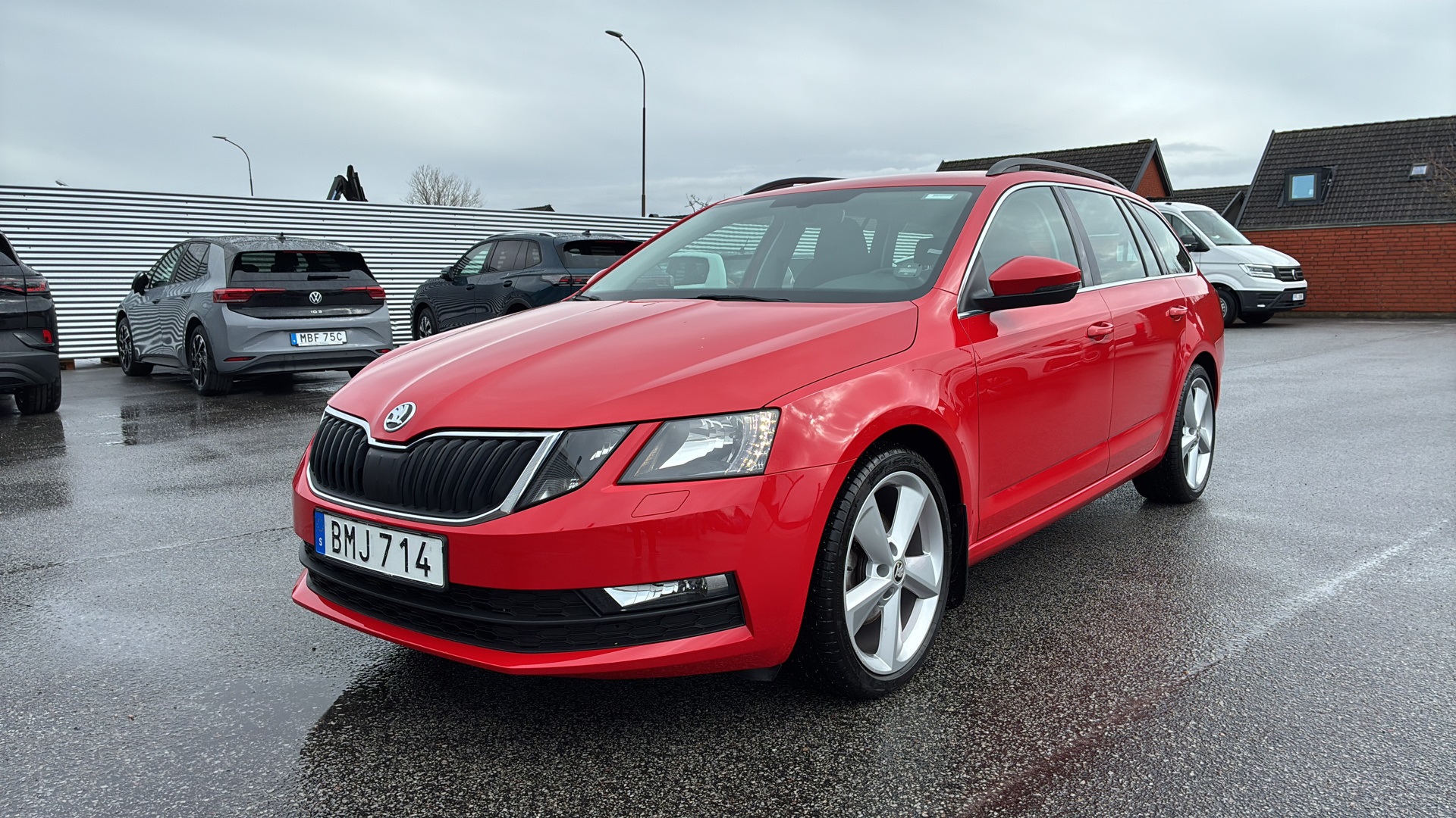 Bild för bil BMJ714