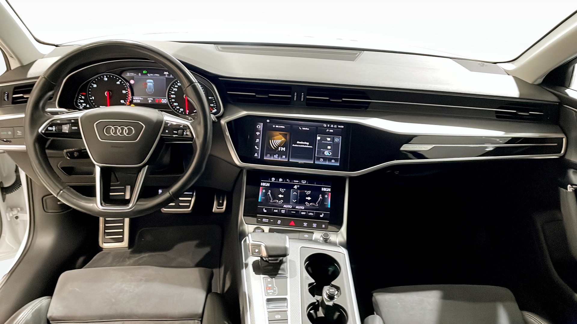 Audi A6 allroad quattro BMK38P
