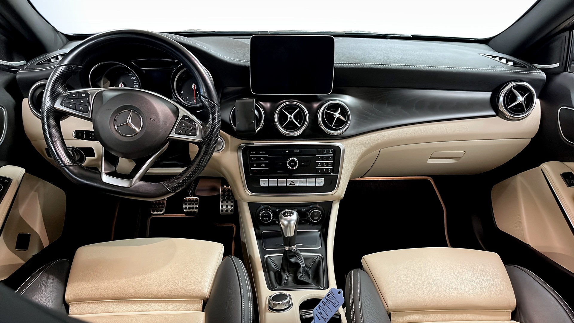 Mercedes GLA BMS033